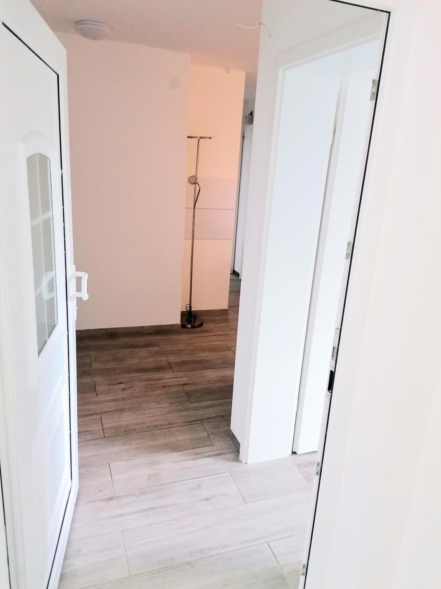 Apartmán Fmi110 Next To Airport Rüsselsheim Pokoj fotografie