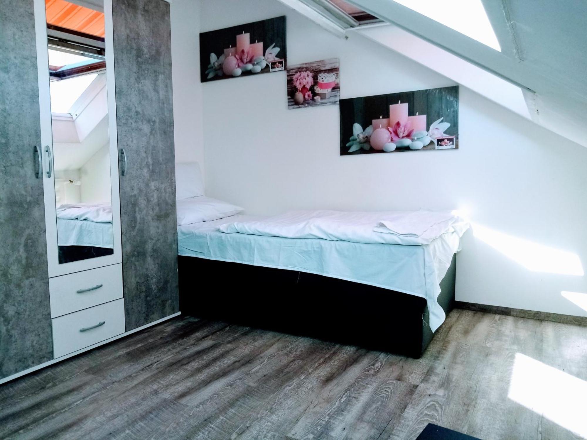 Apartmán Fmi110 Next To Airport Rüsselsheim Pokoj fotografie
