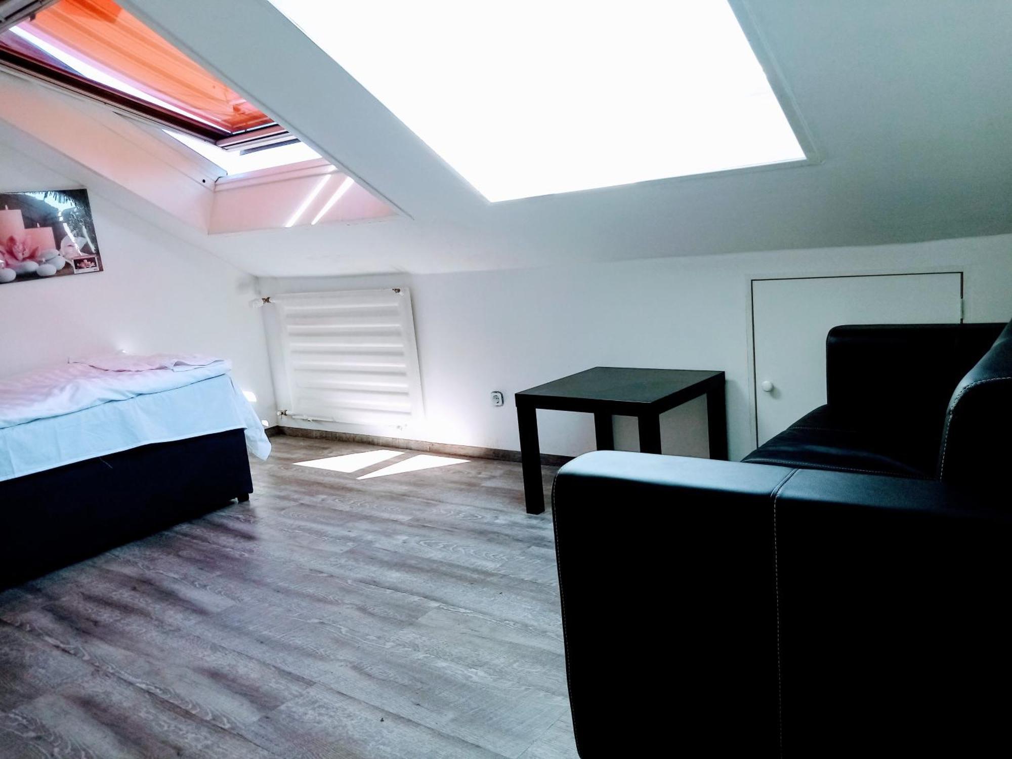 Apartmán Fmi110 Next To Airport Rüsselsheim Pokoj fotografie